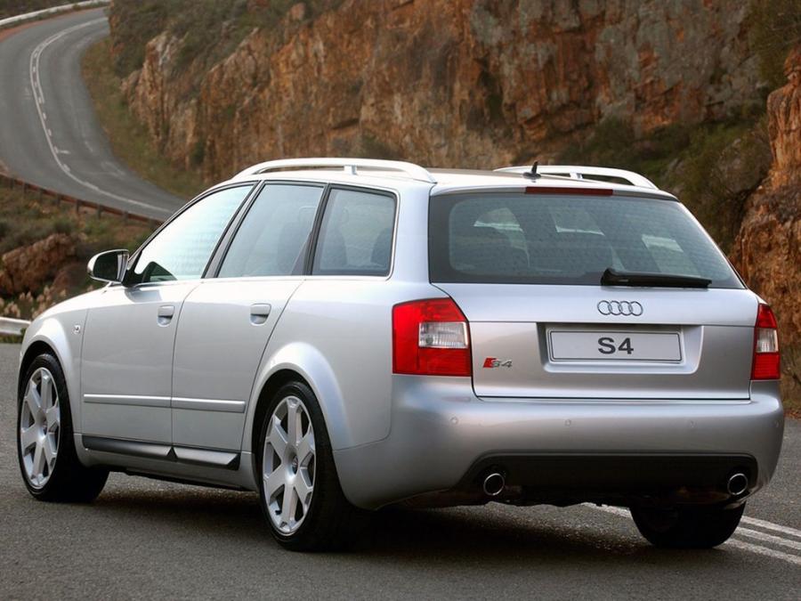 Audi S4 Avant (B6, 8E) 2003 года  (ZA) (фото 2 из 5)